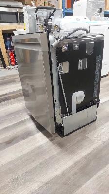 Dishwasher - 24' Insignia 49dB  - Stainless Steel - Photo 4