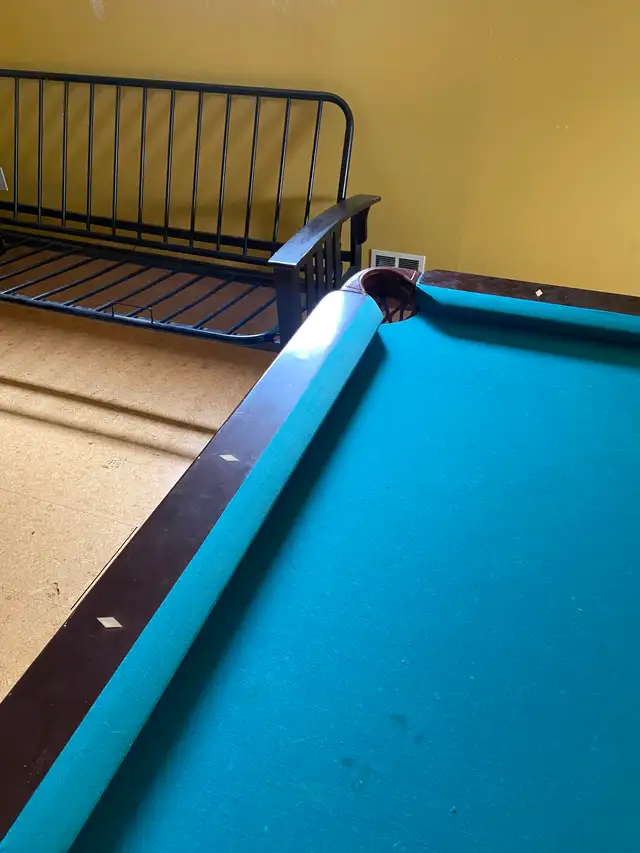 4 x 8 pool table