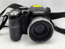 Fujifilm FinePix S1700 Digital Camera