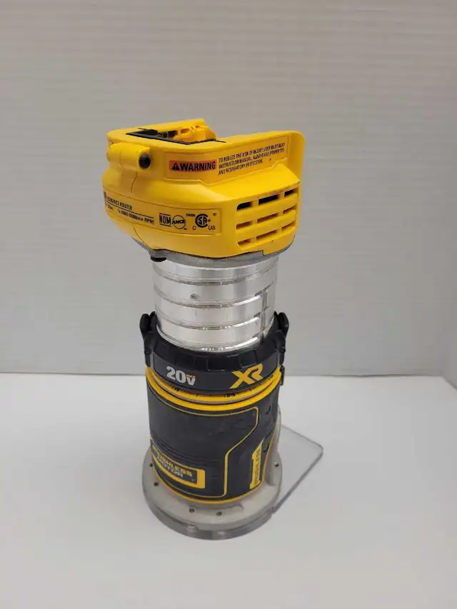 Dewalt DWC600 20v Compact Brushless Router Tool Only