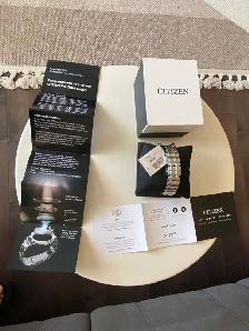 Brand new men’s Citizen Eco Drive blue dial 42 mm. $300 - Photo 5