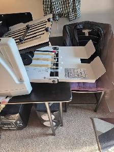 Paper folding machine. O.B.O.  In good working condition. - Photo 3