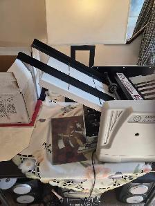 Paper folding machine. O.B.O.  In good working condition. - Photo 4