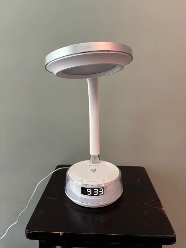 OttLite wireless charging LED desk lamp