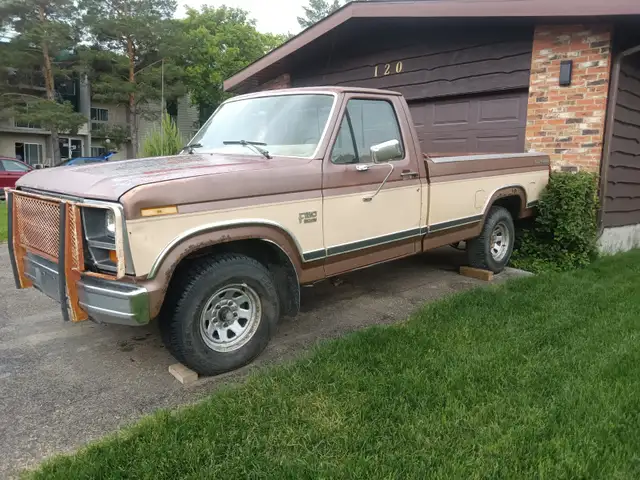 1985 Ford truck
