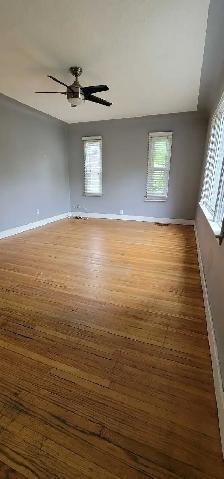 NICE, SPACIOUS 3 BED, 1 BATH WITH   YARD, LOCATED IN ALLENDALE - Photo 2