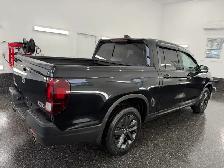 2021 Honda Ridgeline Sport 4X4 - Photo 5
