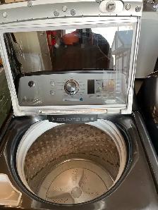 GE Washer and Dryer - Photo 2