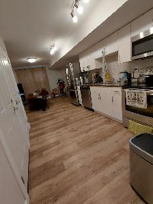 Two Bedroom Duplex suite available near Kingsway, NAIT - Photo 6