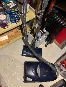 vacuum cleaner - Photo 2