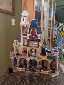Lego Creator Expert - Disney Castle (71040) - Photo 2