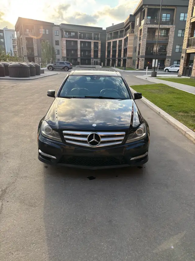2012 Mercedes C350 4Matic