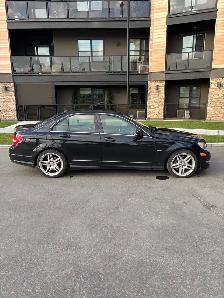 2012 Mercedes C350 4Matic - Photo 2