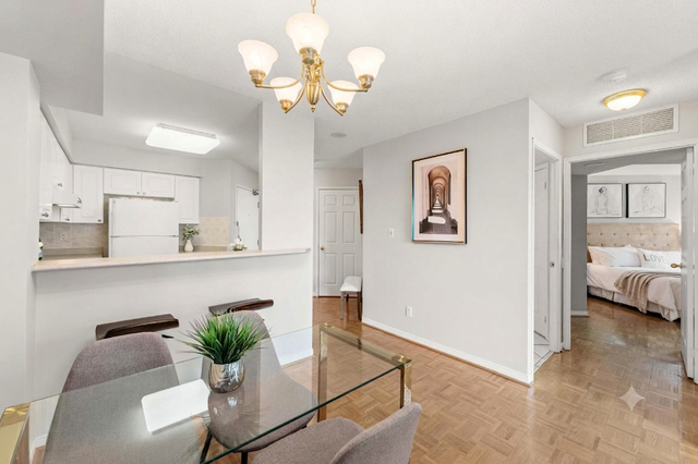 BEAUTIFUL CONDO FOR RENT IN VAUGHAN (Bathurst & Steeles)