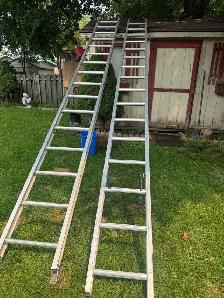 32’ aluminum featherlight extension ladder. - Photo 3
