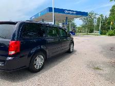 2014 Dodge Caravan Certified - Photo 2