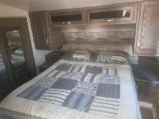 2021 COUGAR 30 RLS - Photo 3