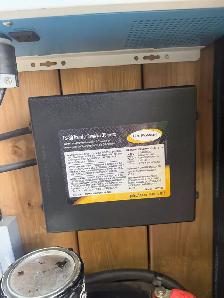 slightly used microgreen 4kw off grid system. - Photo 2