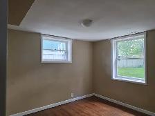 RENTAL OPEN HOUSE TODAY - FRIDAY FROM 5 TO 8 PM - Photo 5