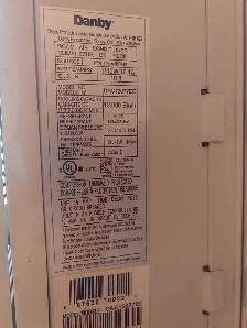 Air climatisé de fenêtre Danby, 12 000 BTU propre, en bon état. - Photo 3