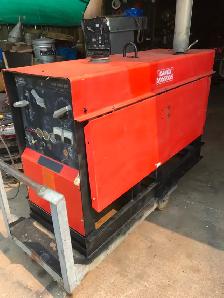 WELDER MILLER 400 GAS MINT