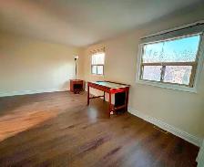 Rooms for Rent Humber College North- All Inclusive, Furnished! - Photo 3