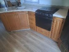 Premium Canadian-Built Luxury Fifth Wheel! - Photo 12