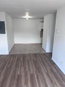 4 1/2 app for rent, à louer chomedey Laval - Photo 3