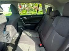 2021 TOYOTA RAV4 XLE HYBRID AWD - Photo 17