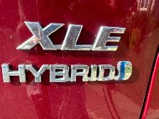 2021 TOYOTA RAV4 XLE HYBRID AWD - Photo 18
