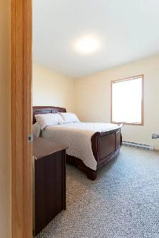 FULLY FURNISHED TOWNHOME - YORKTON - Photo 9