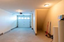 FULLY FURNISHED TOWNHOME - YORKTON - Photo 11