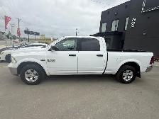 2018 RAM 1500 OUTDOORSMAN - BACK-UP CAMERA - VOCAL ASSIST - NAV - Photo 2