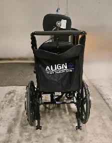 Tilted wheelchair - Photo 4