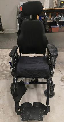 Tilted wheelchair - Photo 5