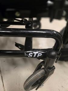 Tilted wheelchair - Photo 6