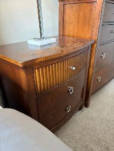 Wood Bedroom Set - Photo 3