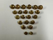 Canadian military buttons, badges, pins from Edmonton area - Photo 3