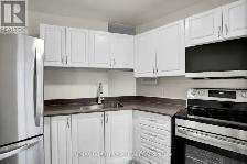 Beautifully renovated 2 bedrooms condo - all utilities included - Photo 12