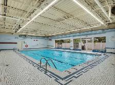 Beautifully renovated 2 bedrooms condo - all utilities included - Photo 20