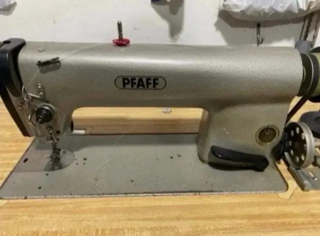 PFAFF Industrial Sewing Machine