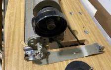PFAFF Industrial Sewing Machine - Photo 2
