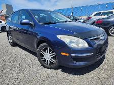 2010 Hyundai Elantra Touring PETIT BUGET GARANTIE 1 ANS - Photo 2