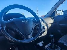 2010 Hyundai Elantra Touring PETIT BUGET GARANTIE 1 ANS - Photo 3