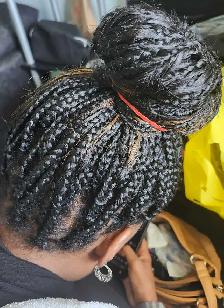 Braided hair extensions - Photo 5