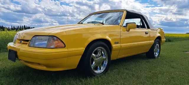 1993 Ford Mustang 5.0L 1 of 215 Made