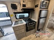 2022 Forest River RV Flagstaff E-Pro E20FBS - Photo 10