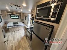 2022 Forest River RV Flagstaff E-Pro E20FBS - Photo 15
