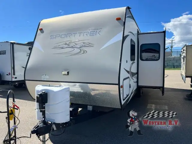 2015 Venture RV SportTrek 270VBH