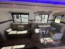 2024 CrossRoads RV Zinger ZR331BH - Photo 8